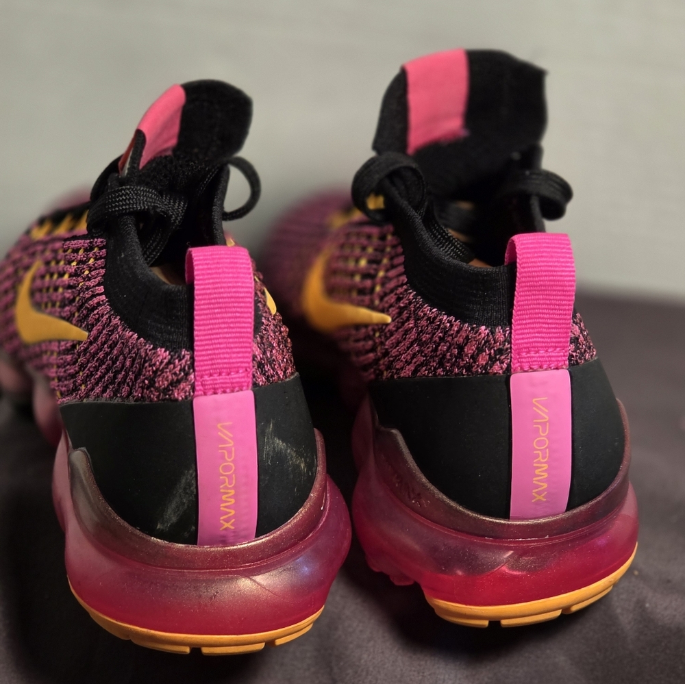 Nike Air VaporMax Flyknit 3 Laser Fuschia Womans Size 7.5 # AJ6910-600 - Picture 8 of 10